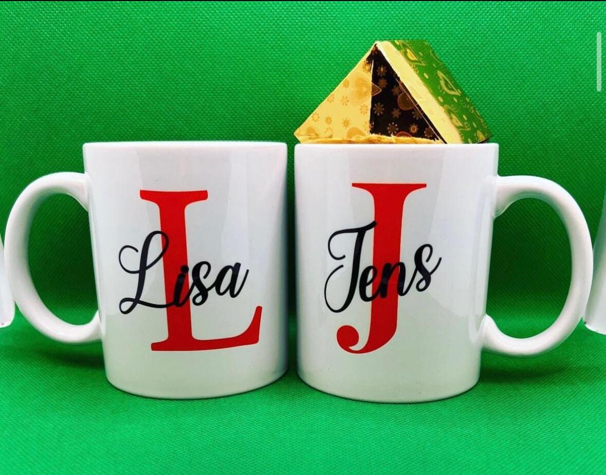 Namens Tasse Bunt personalisiert mit Buchstaben